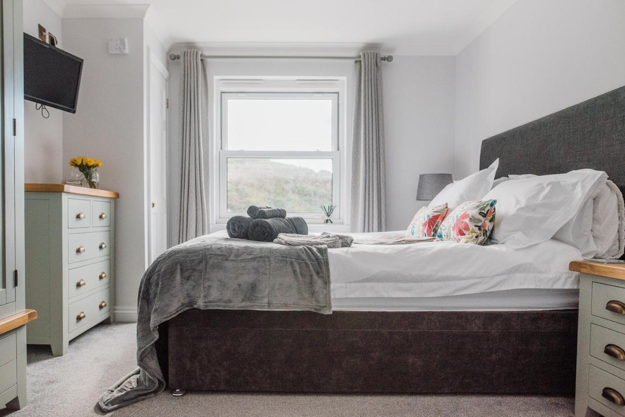 Number Seven Apartment